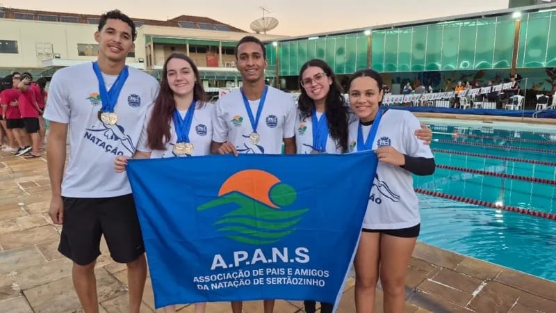 Natação de Sertãozinho conquista 34 medalhas em Matão