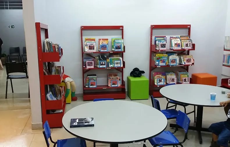 Biblioteca Pública Municipal "Dr. Antônio Furlan Jr."