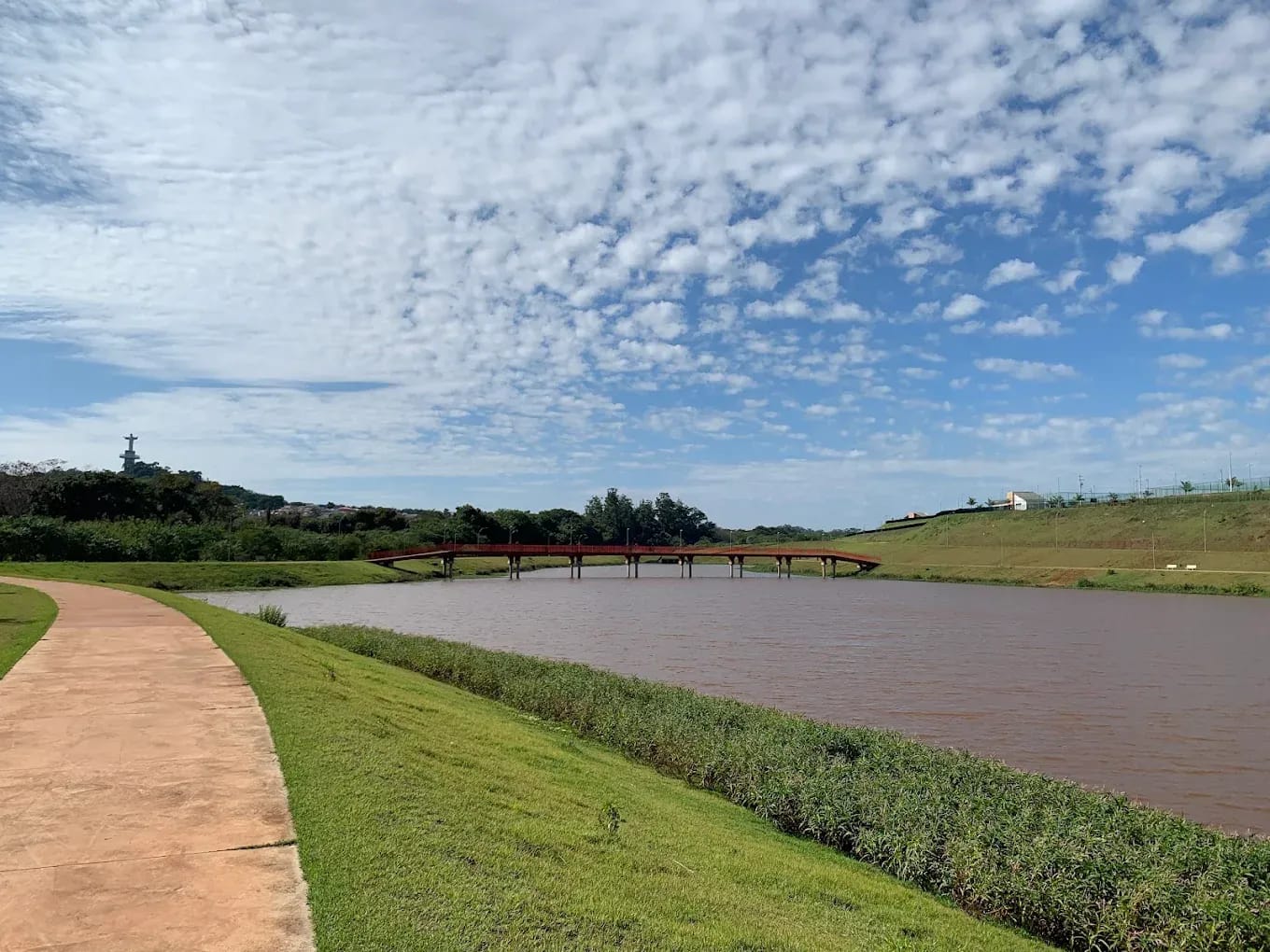 Parque Linear Urbano "Guiomar Carvalho Benelli"