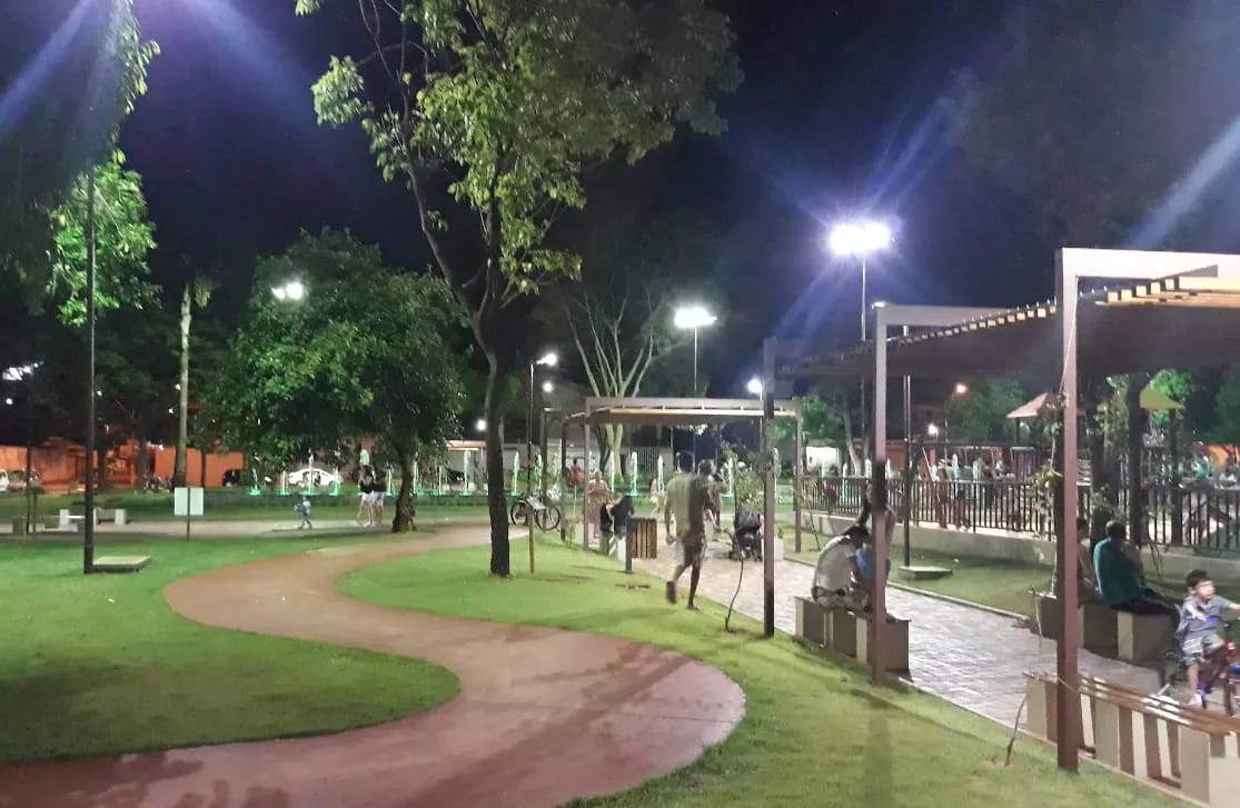 Praça dos Peixes