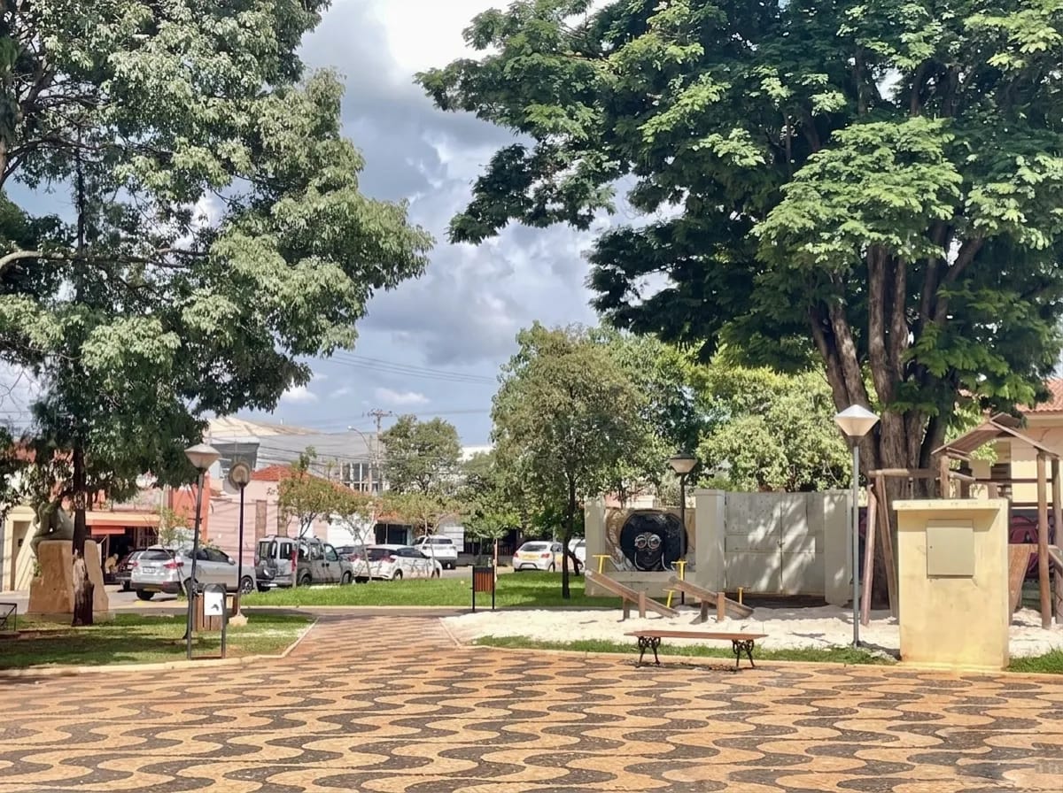 Praça Manoel Rodrigues Santinho “Mané Gaiola”